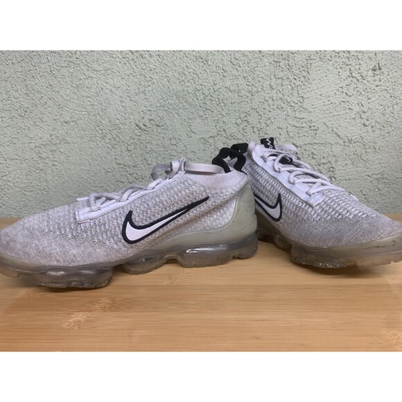 Nike Air Vapormax 2021 Flyknit (GS) Women's 6/Youth 4.5 DB1550 100 - Picture 3 of 9